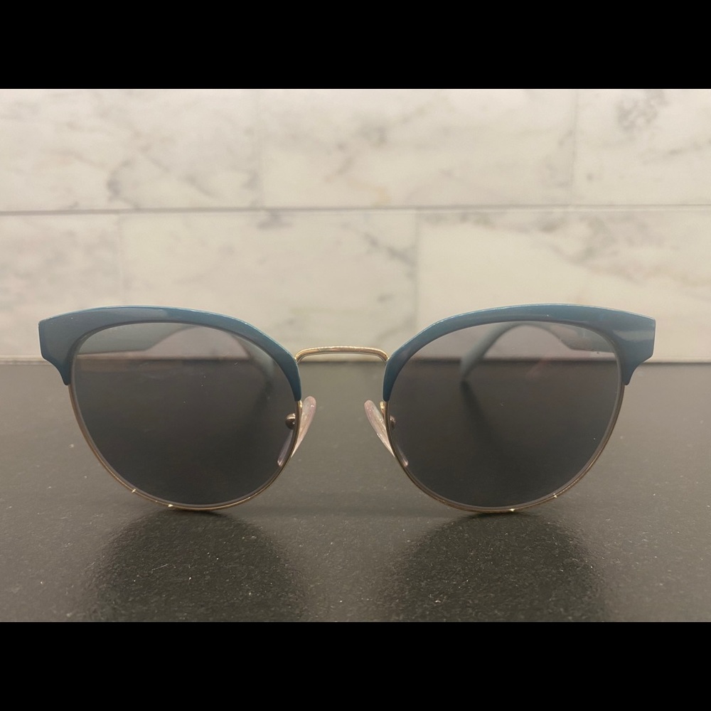 Like NEW! Authentic Prada Sunglasses